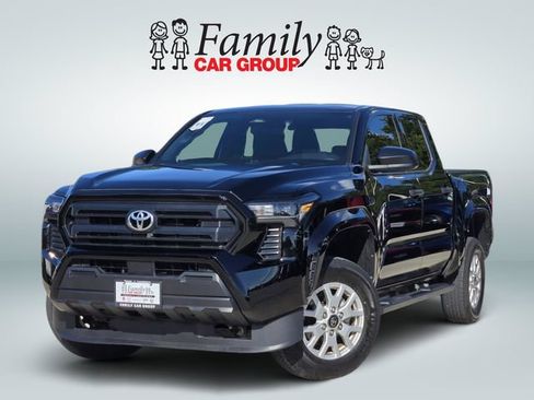 Used 2025 Toyota Tacoma SR RWD image 1
