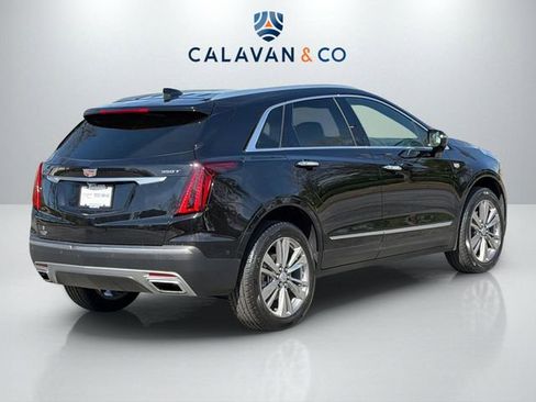 Used 2022 Cadillac XT5 Premium Luxury w/ Platinum Package FWD image 7