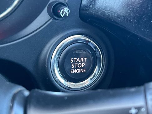 Used 2016 Mitsubishi Outlander SEL FWD image 20