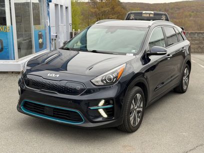 Used 2022 Kia Niro EX w/ Cold Weather Package