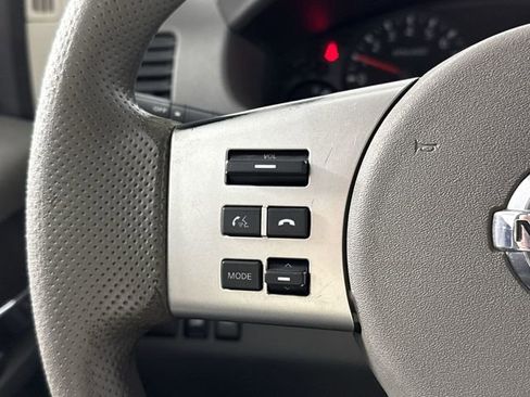 Used 2021 Nissan Frontier S image 20