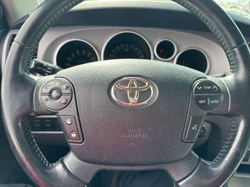 Used 2012 Toyota Sequoia Limited image 19