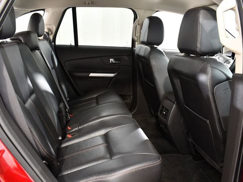 Used 2014 Ford Edge SEL w/ Equipment Group 205A AWD/4WD image 19