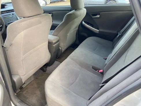 Used 2010 Toyota Prius II 4dr Hatchback image 9