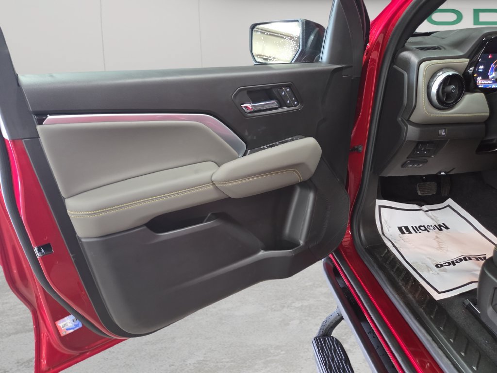 New 2026 Chevrolet Colorado ZR2 w/ Off-Road Front Bumper Package AWD/4WD image 46