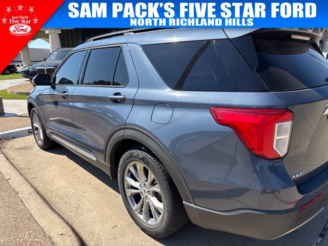 Used 2021 Ford Explorer XLT w/ Equipment Group 202A RWD image 4
