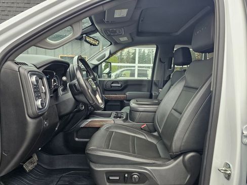 Used 2020 GMC Sierra 3500 Denali w/ Denali Ultimate Package AWD/4WD image 21