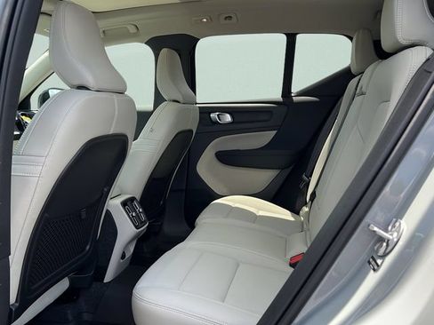 New 2026 Volvo XC40 B5 Plus w/ Protection Package Premier AWD/4WD image 9