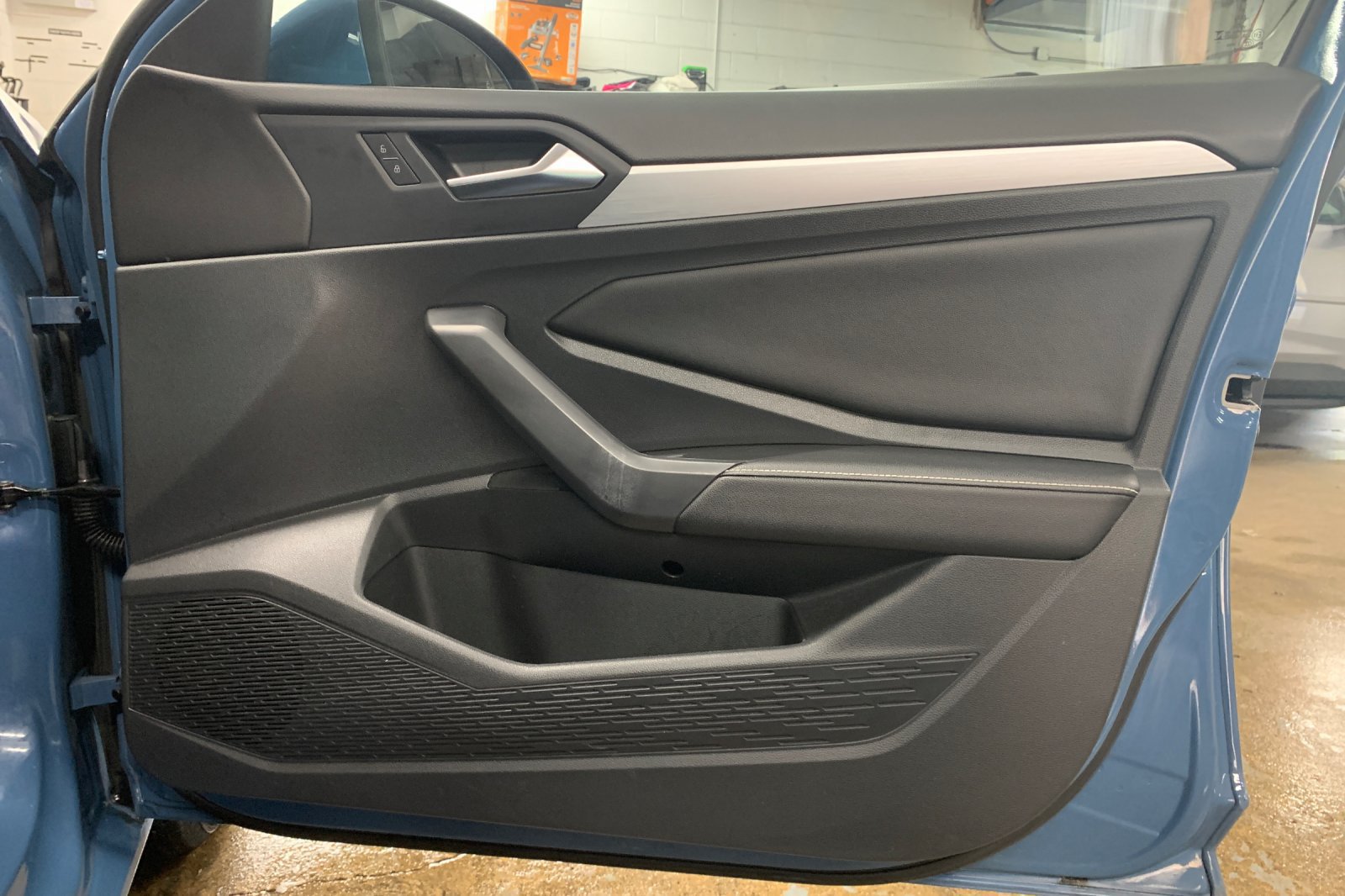 Used 2025 Volkswagen Jetta S FWD image 18