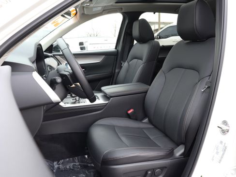 Certified 2025 MAZDA CX-90 Plug-In Hybrid w/Premium Sport image 8