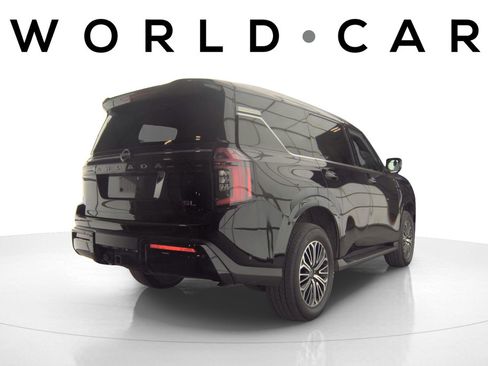 Used 2025 Nissan Armada SL w/ Captain's Chari Seat Package RWD image 2