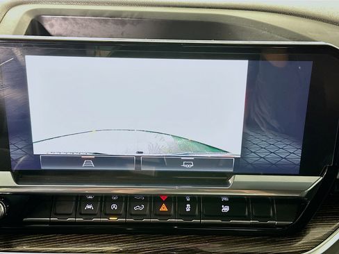 Used 2022 GMC Sierra 1500 Elevation image 25