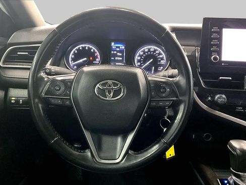 Used 2023 Toyota Camry SE w/ Protection Package (Q2) (TMS) FWD image 6