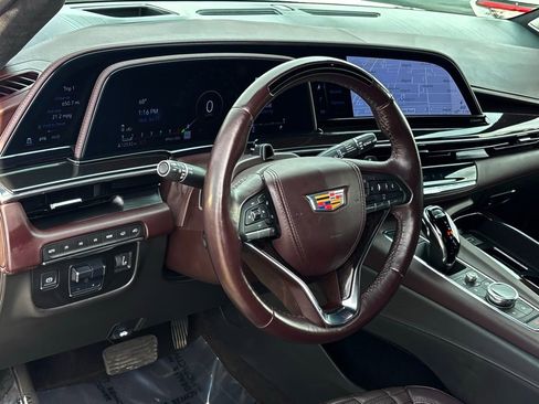 Used 2024 Cadillac Escalade ESV Sport Platinum w/ Heavy-Duty Trailer Package image 19