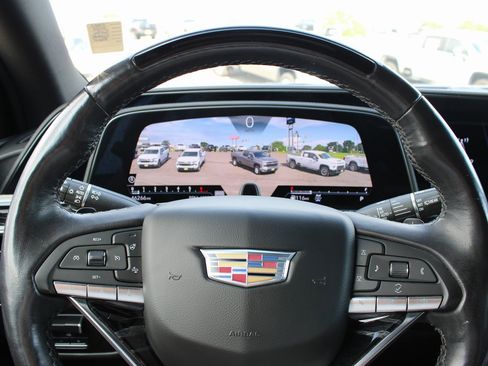 Used 2023 Cadillac Escalade ESV Sport image 11