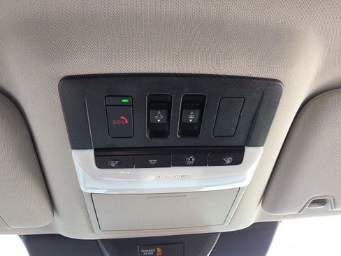 Used 2025 Nissan Pathfinder Platinum w/ Cargo Package image 20