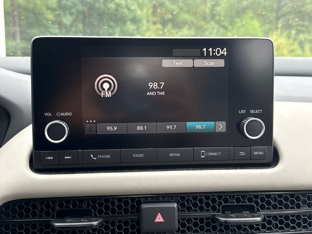 Certified 2024 Honda HR-V LX image 26