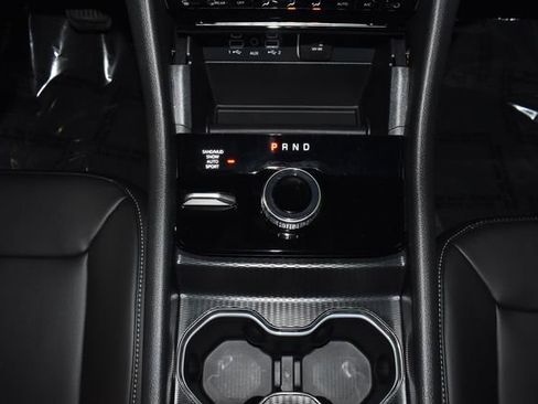 New 2025 Jeep Grand Cherokee Limited w/ Trailer Tow Package image 19