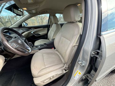 Used 2011 Buick Regal CXL w/ RL3 Preferred Equipment Group image 21