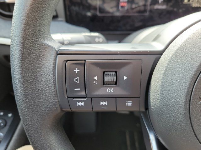 Certified 2025 Nissan Kicks SV FWD image 23