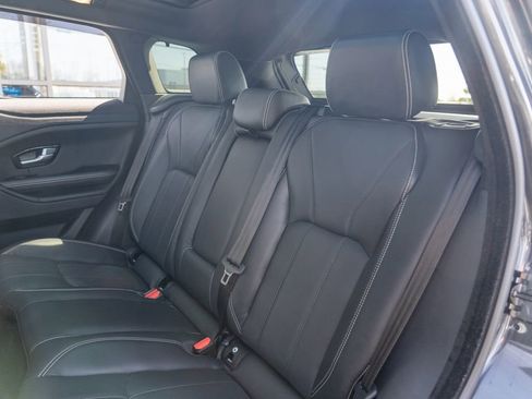 Used 2017 Land Rover Range Rover Evoque HSE image 16