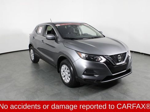 Used 2020 Nissan Rogue Sport S image 4