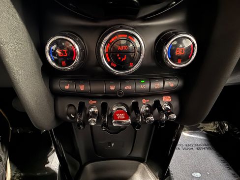 Used 2023 MINI Cooper S FWD image 45