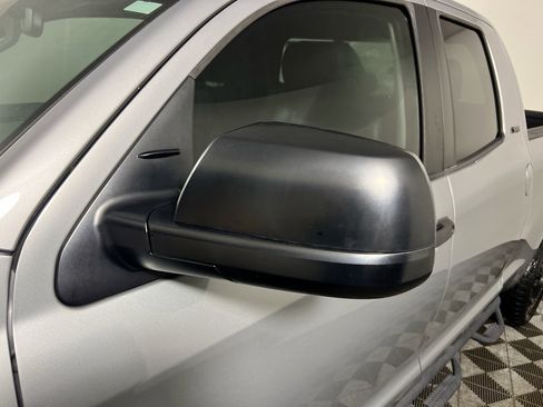 Used 2016 Toyota Tundra SR5 image 12