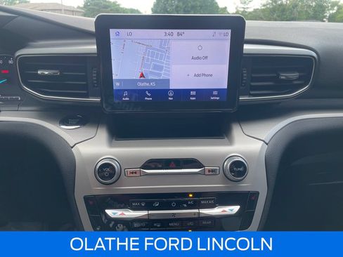 Used 2023 Ford Explorer XLT w/ Equipment Group 202A AWD/4WD image 22