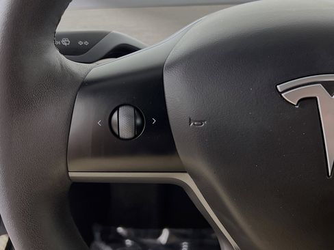 Used 2023 Tesla Model 3 Performance image 19