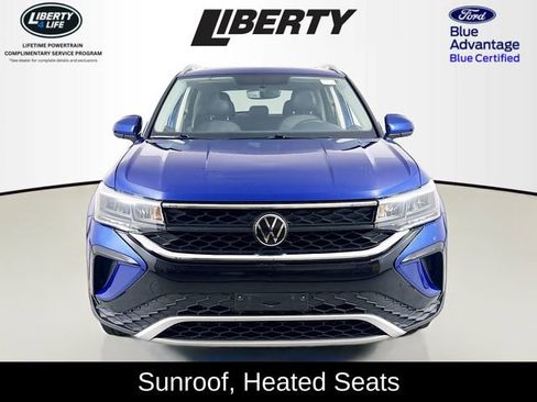 Used 2022 Volkswagen Taos SE image 2