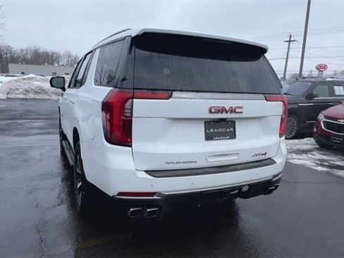 Used 2025 GMC Yukon AT4 image 7