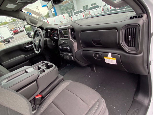New 2026 Chevrolet Silverado 2500 Custom w/ Custom Value Package AWD/4WD image 23
