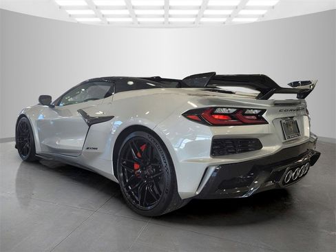 New 2026 Chevrolet Corvette Z06 w/ Z07 Performance Package image 5