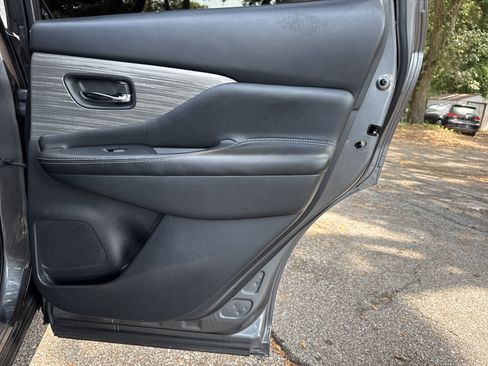 Used 2018 Nissan Murano S FWD image 28
