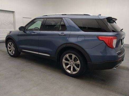 Used 2020 Ford Explorer Platinum w/ Premium Technology Package AWD/4WD image 3
