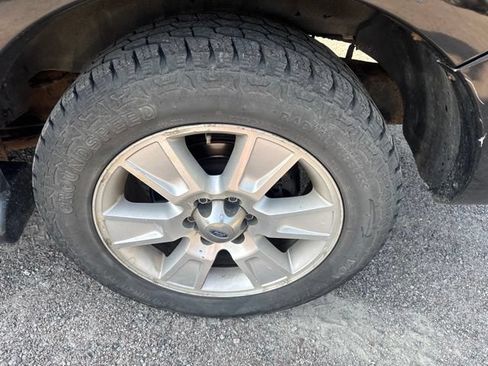 Used 2004 Ford Expedition Eddie Bauer AWD/4WD image 6
