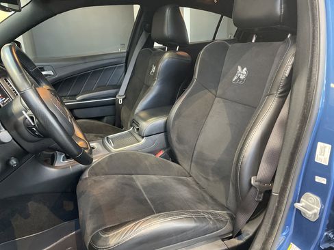 Used 2022 Dodge Charger Scat Pack RWD image 23