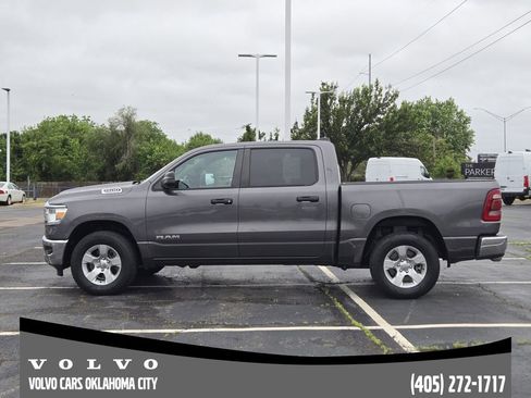 Used 2023 RAM 1500 Big Horn AWD/4WD image 3