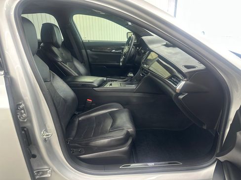 Used 2018 Cadillac CT6 Luxury image 14
