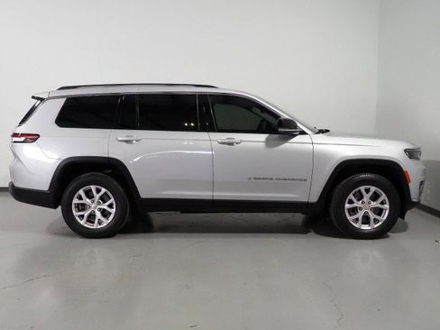 Used 2022 Jeep Grand Cherokee L Limited image 5