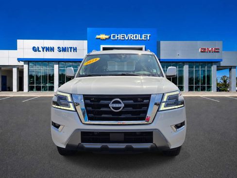 Used 2024 Nissan Armada SV w/ Cargo Package AWD/4WD image 2