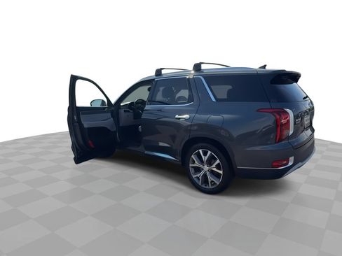 Used 2022 Hyundai Palisade SEL w/ Premium Package FWD image 6