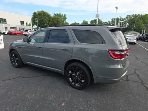 Used 2025 Dodge Durango R/T w/ Blacktop Package AWD/4WD image 8
