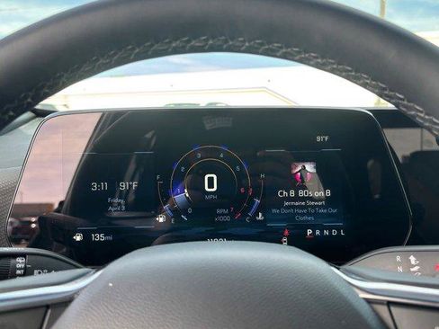 Used 2025 Chevrolet Equinox LT image 29