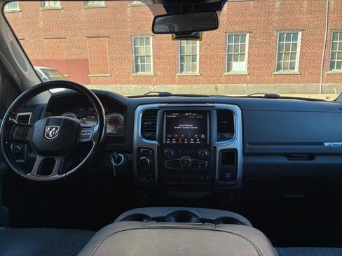 Used 2019 RAM 1500 Big Horn image 28