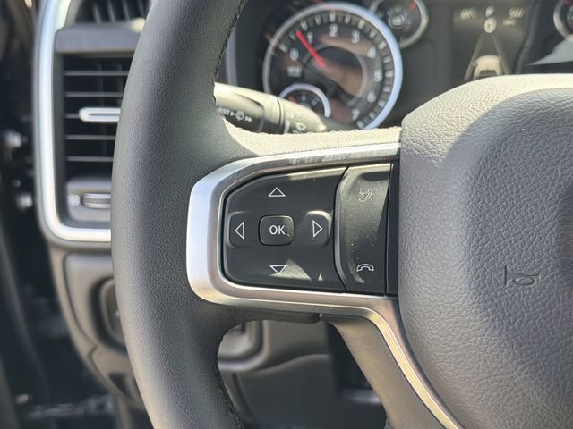 Used 2025 RAM 1500 Big Horn AWD/4WD image 18