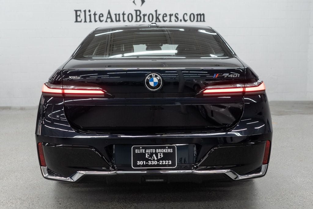 Used 2026 BMW 740i xDrive AWD/4WD image 4