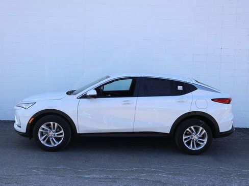 New 2026 Buick Envista Preferred image 4