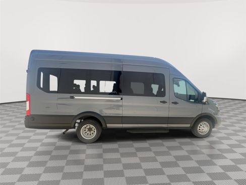 Used 2023 Ford Transit 350 XLT AWD/4WD image 4